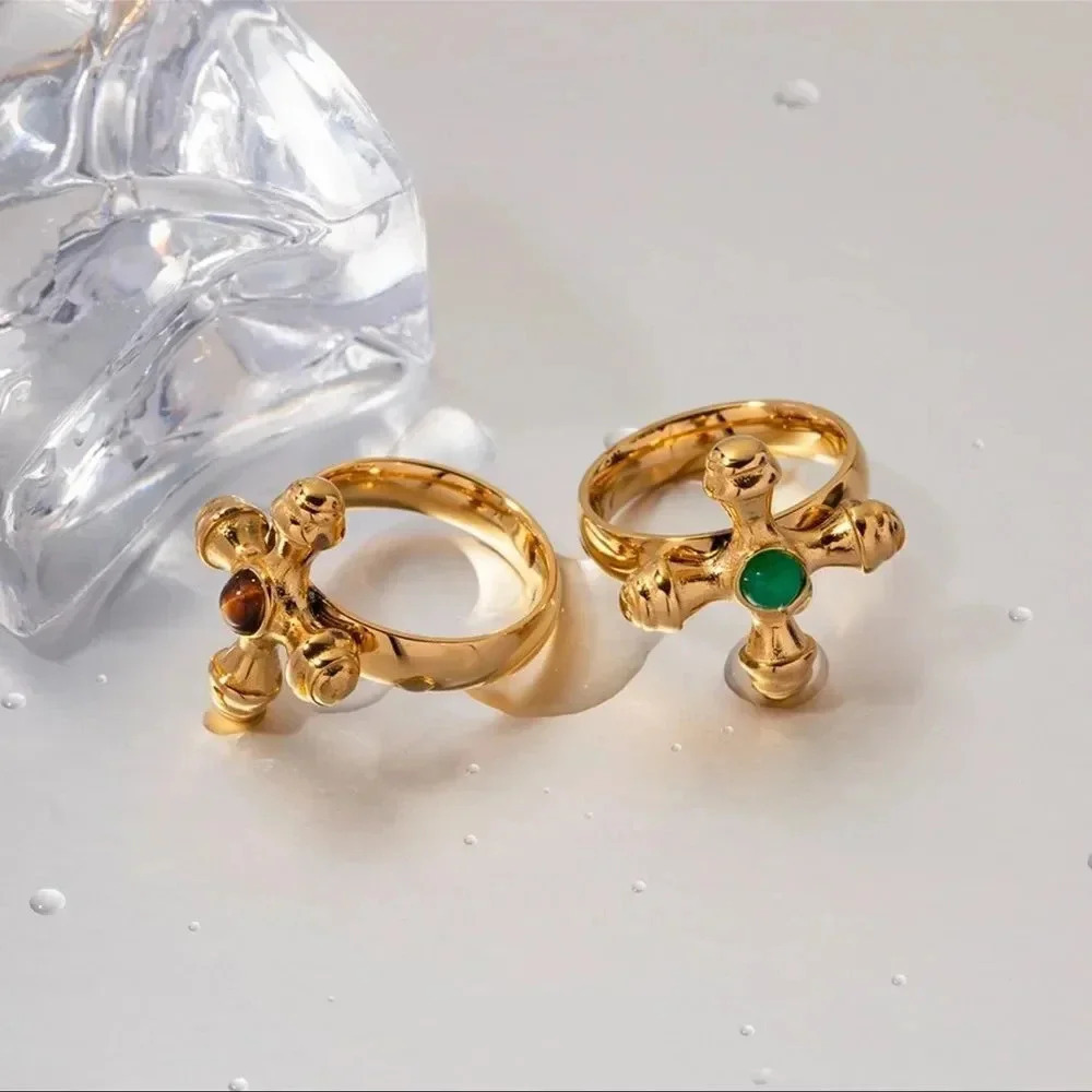 Anthropologie Taya Green Onyx 18K Gold Stainless Steel Waterproof 7 size Ring